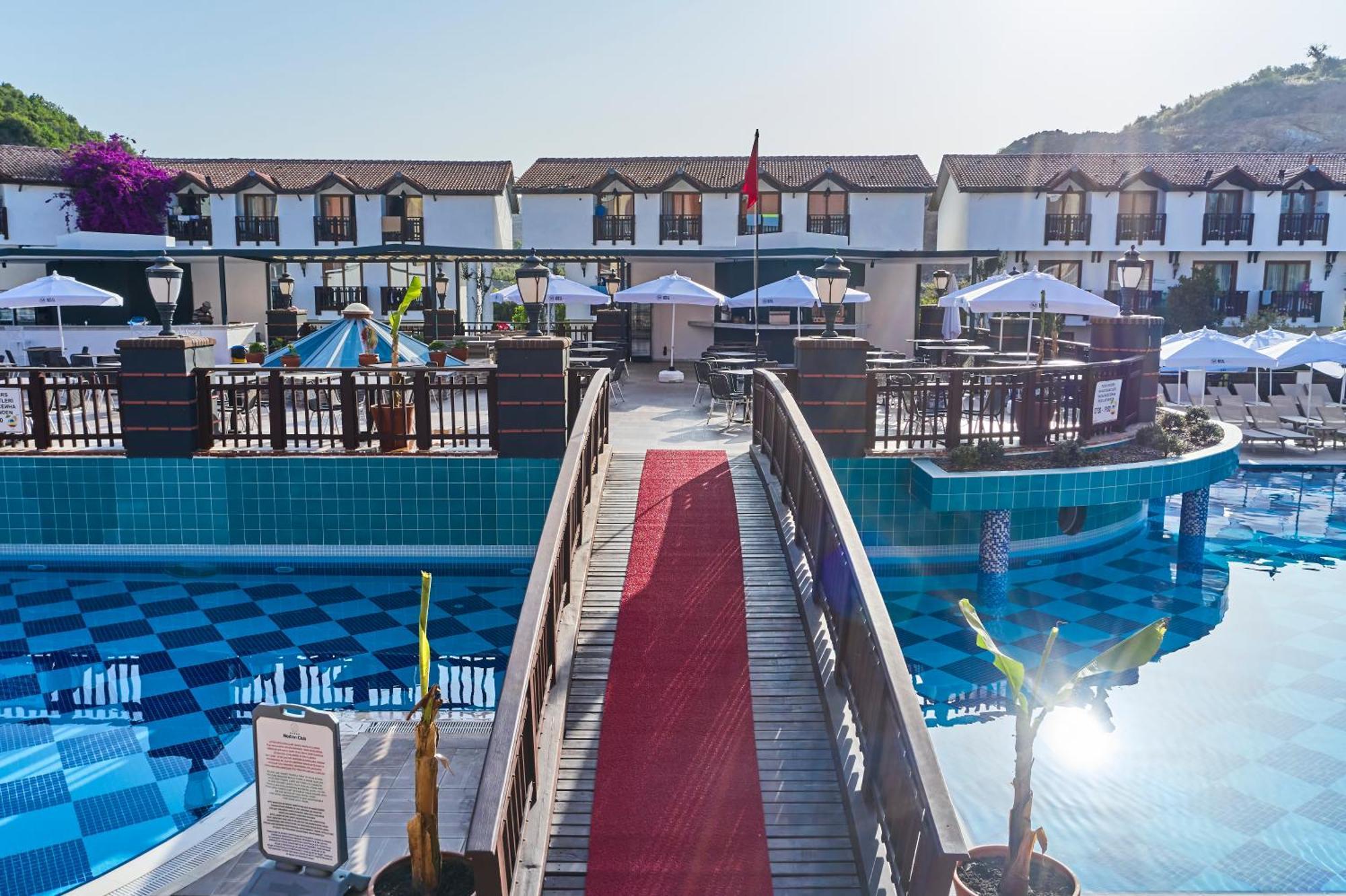 Noxinn Hotels Club Ultra All Inclusive Konaklı エクステリア 写真
